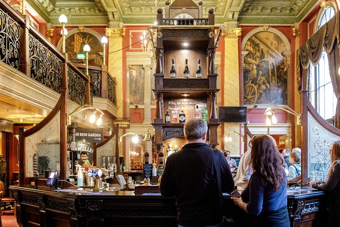 London Small Group Tour of Historical Pubs - Visiting Blackfriars and Its Art Nouveau Pub