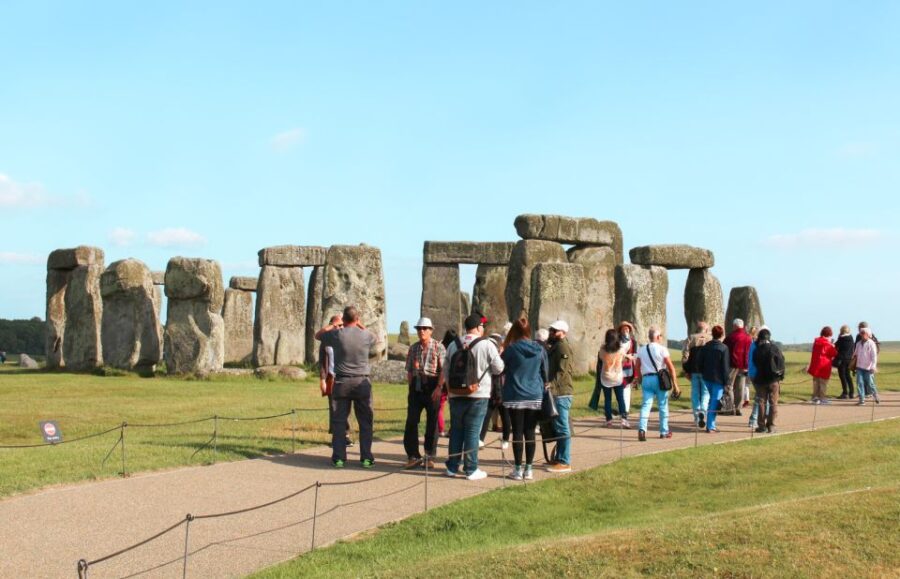 London: Stonehenge, Windsor, and Bath Day Trip by Bus - Starting Points and Morning Departure