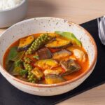 London: Thai Street Food Cooking Class with Wine - Small Group Cooking Classes in a Tidy Kitchen