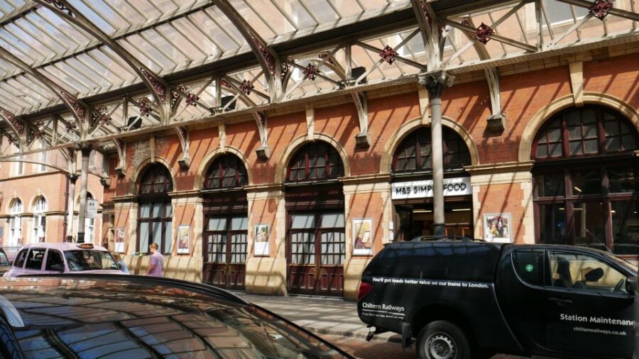 London: The Beatles Walking Tour of Marylebone and Abbey Rd - The Walk Through Beatles Historic Homes and Locations