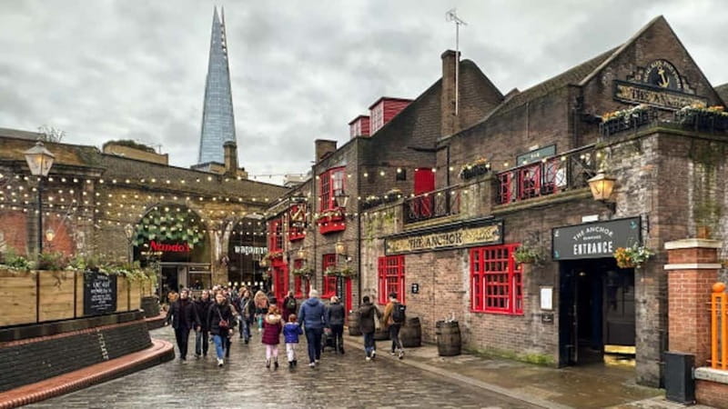 London: Tour through the history of the Thames, from St. Paul's to Tower Bridge - Visiting Shakespeare’s Globe Theatre Outside View and Its Cultural Legacy