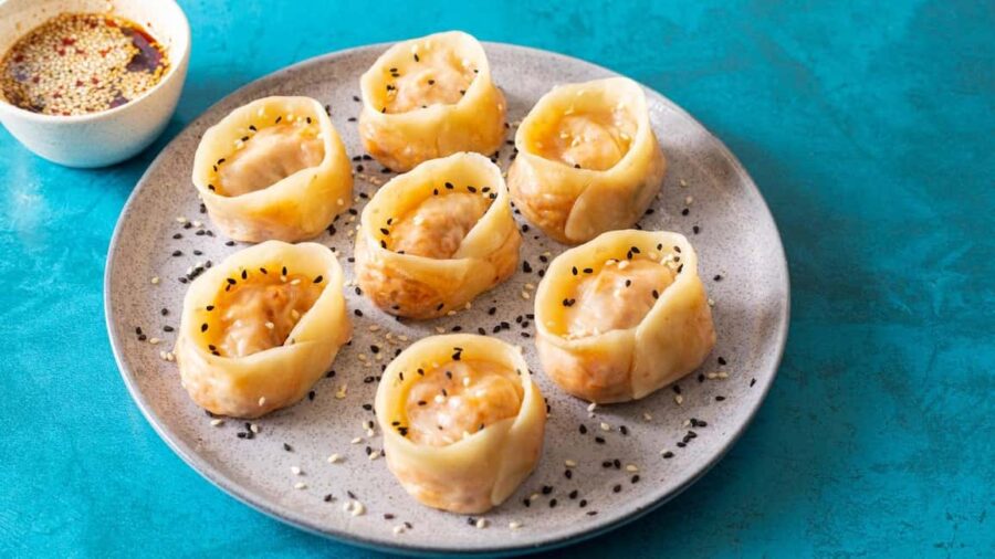 London: Vegetarian Korean Cooking Class with Wine - Location and Setting of the Cooking Class in South East England