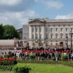 London Walking Tours: Discover History, Culture & Mystery - The Royal Parks and Palaces Walk: Seeing Buckingham Palace Up Close