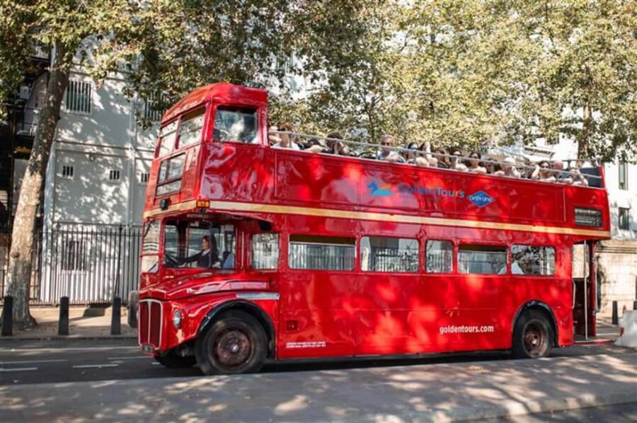 Londons Ultimate Routemaster Bus Tour with Live Guide - Starting Point at London Eye with Easy Access