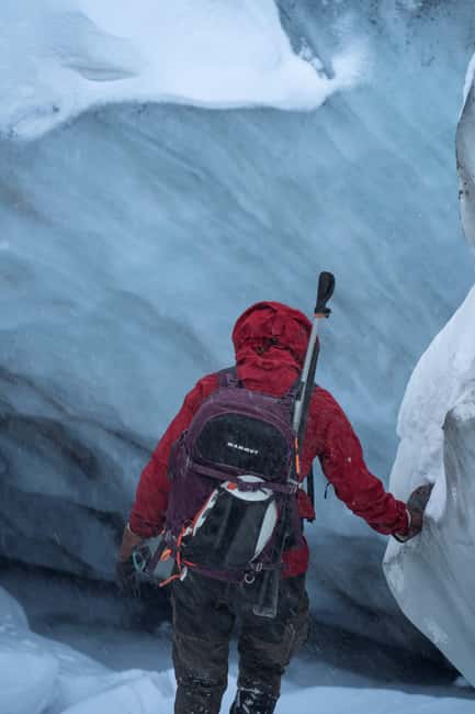 Longyearbyen: Snowshoeing Adventure to Svalbard Glacier - Exploring Svalbard’s Glacier Backyards Outside Longyearbyen