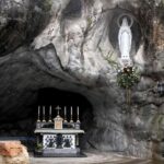 Lourdes: Private Walking Tour with Local Guide - Key Points