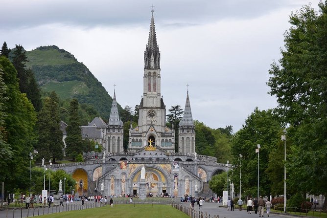 Lourdes Sanctuary Private Tour & Hotel Pickup from San Sebastian - Departure and Pickup from San Sebastian