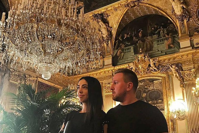 Louvre: Highlights and hidden pearls in MINI groups/SKIP the line - Exploring the Main Artworks and Masterpieces