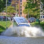 Lübeck: 1-Hour Splash Bus City Tour - From the Old Town to the Lübeck Harbor