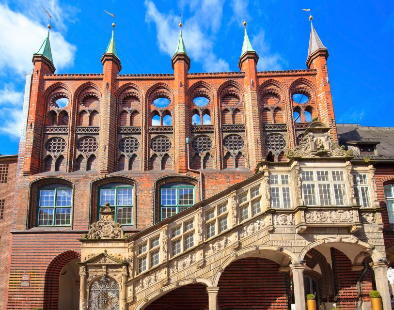 Lübeck: St. Anne's Museum with City Walking Tour Option - Exploring the Historic Roots of St. Annes Museum