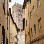 Lucca and Pisa: 1-day tour in Portuguese, with food and sightseeing. - Food Tastings in Lucca: Buccellato, Cecina, and More