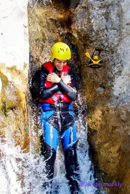 Lucca:Wild Canyoning in Lima Torrent. - Starting Point at Lucca Rafting in Borgo a Mozzano