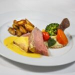 Lucerne: Lake Lucerne 1st Class Cruise with 3-Course Lunch - Meeting Points and Scheduling Flexibility