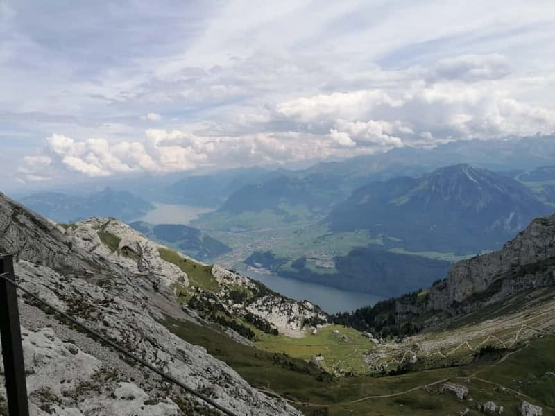 Lucerne or Zurich: Interlaken and Lauterbrunnen Day Tour - Exploring the Village of Grindelwald