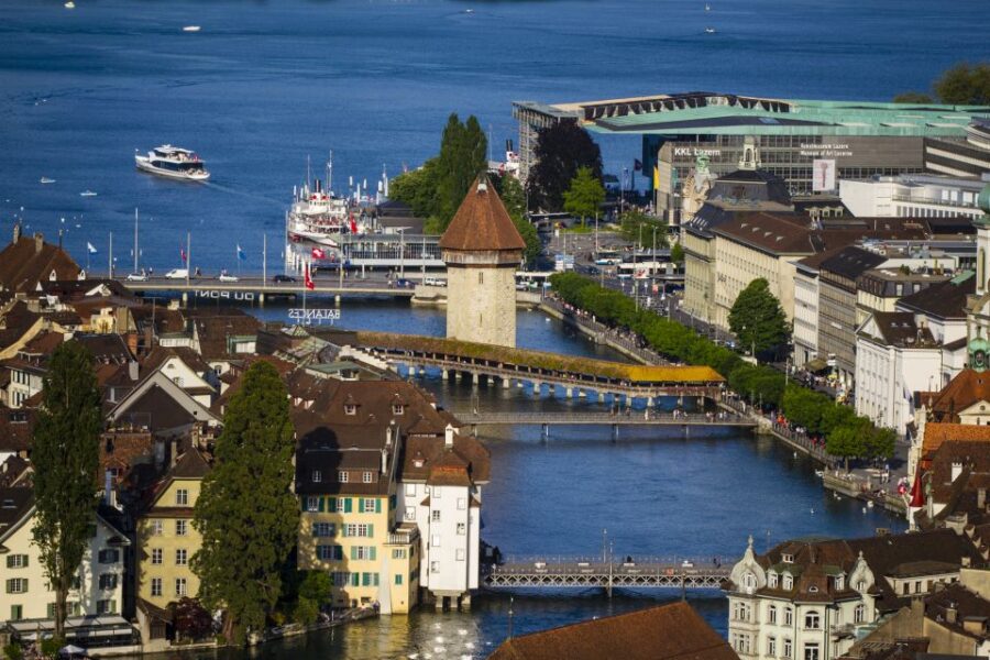Lucerne: Photography Walking Tour - Starting Point: Torbogen Luzern and the First Impressions