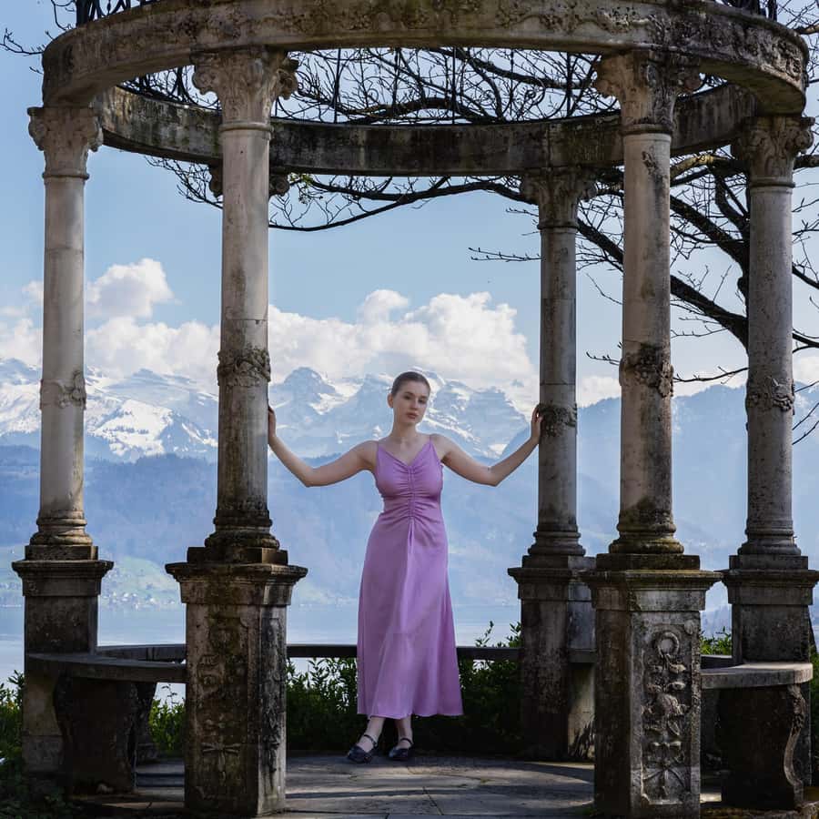 Lucerne: Private Photo Shoot at Iconic Landmarks - Highlights at Chapel Bridge and Old Town Alleys