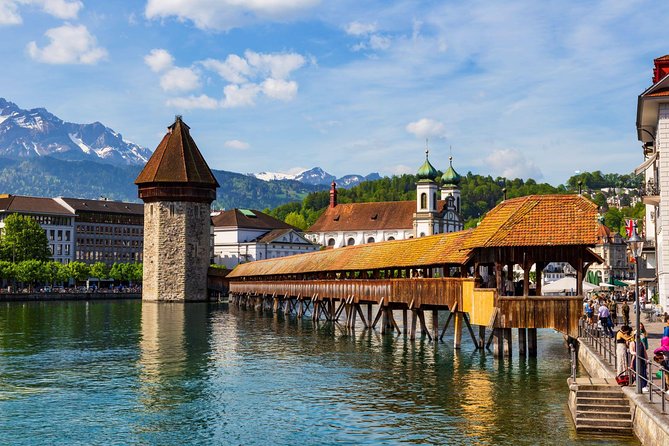 Lucerne small group walking tour and Lake Cruise from Basel - Exploring Lucerne’s Historic Old Town