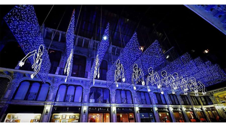 Luci dArtista: Opere che Illuminano la Città di Torino - The History Behind Crespi d’Adda