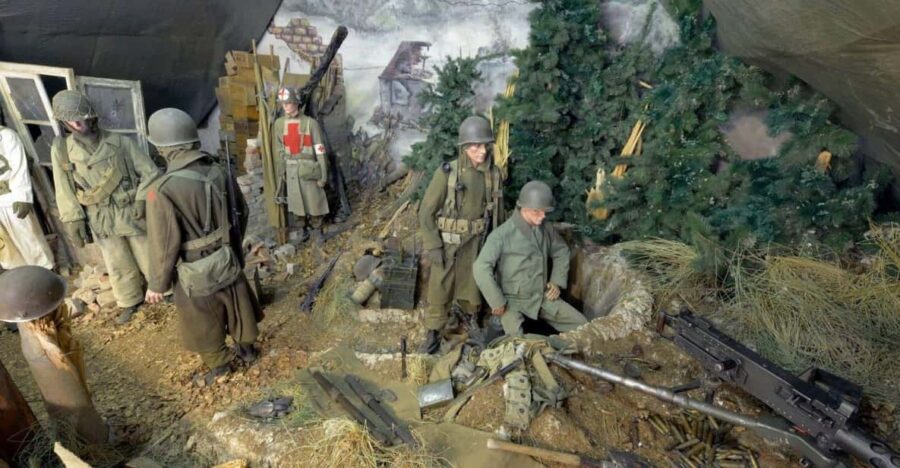 Luxembourg: World War II & General George Patton Guided Tour - Visiting the Luxembourg American Cemetery and Memorial