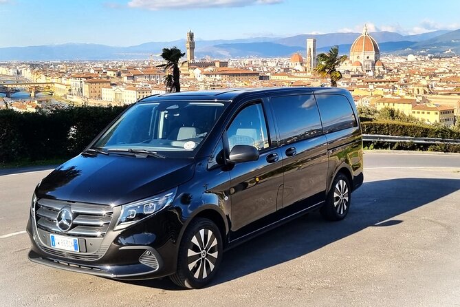 Luxury Chauffeur Service from Pisa or Pisa Airport to Florence - The Route and the Option for Custom Stops
