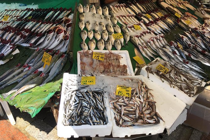 Luxury Private and Guided Istanbul Food Tour with a local guide - Visiting Kadikoy’s Cheerful Food Market and Historic Patisserie