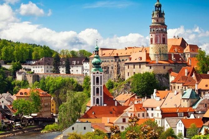 Luxury Private Day trip from Prague to Cesky Krumlov via Hluboka Castle - Discovering Cesky Krumlov’s UNESCO World Heritage Old Town