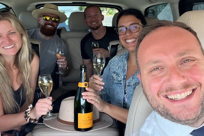 Luxury Tour from Positano to Pompeii and Naples City - Elegant Transport and Knowledgeable Guides