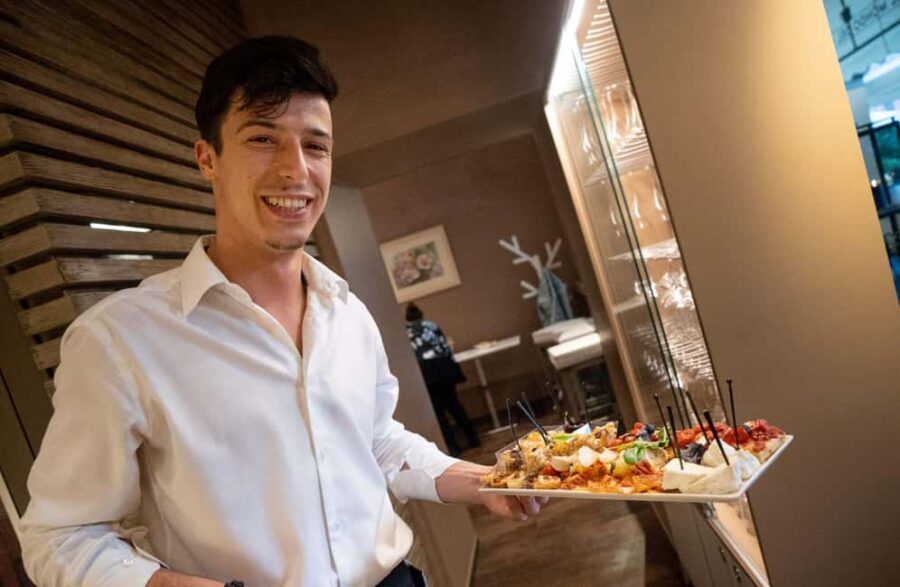 Luxury Wine Tasting with Finger Foods in Alba City Center - What Wines Are Included in the Tasting?