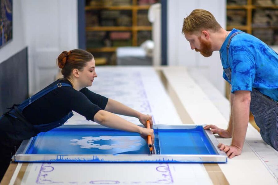 Lyon: Create your own traditional Lyonnais silk square - Starting Point at LAtelier de Soierie in Lyon