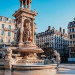 Lyon: Photoshoot Experience - Choosing Your Perfect Outdoor Location in Lyon