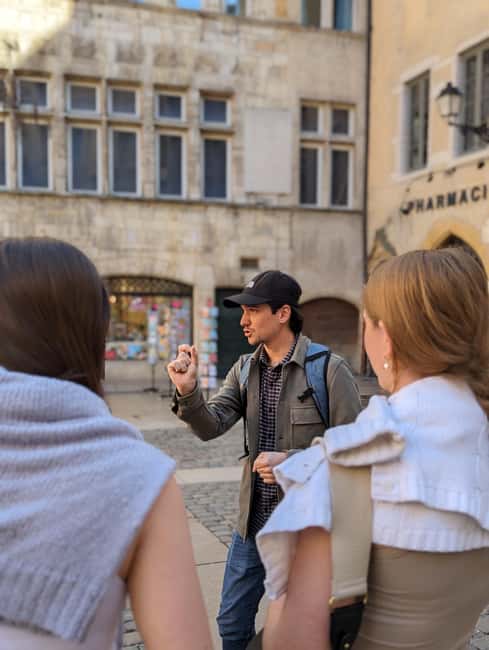Lyon: visit and discover medieval heritage and history - Crossing the Iconic Place Bellecour and Reaching Hôtel-Dieu