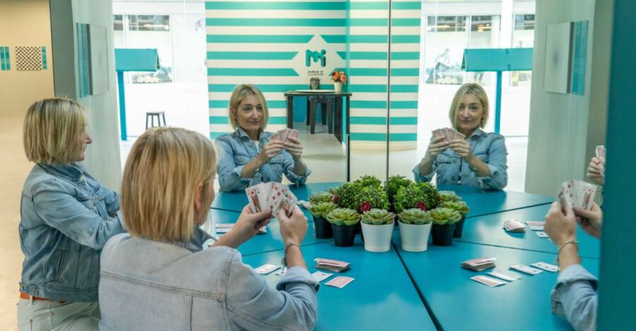 Maastricht: Museum of Illusions Entry Ticket - Discovering the World of Optical Illusions in Maastricht