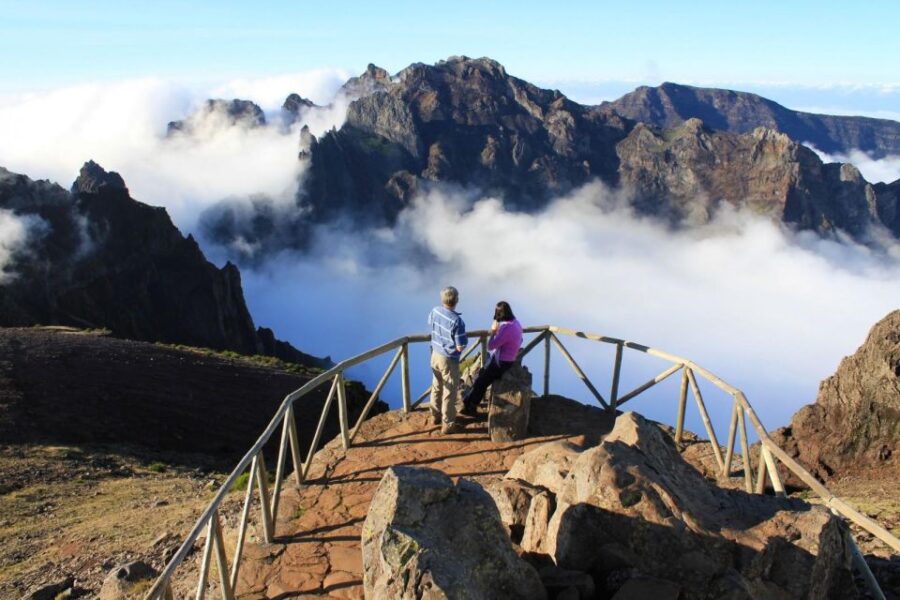 Madeira East Wonders 4X4 Tour Safari - Exploring Madeira’s Peak: Pico do Areeiro