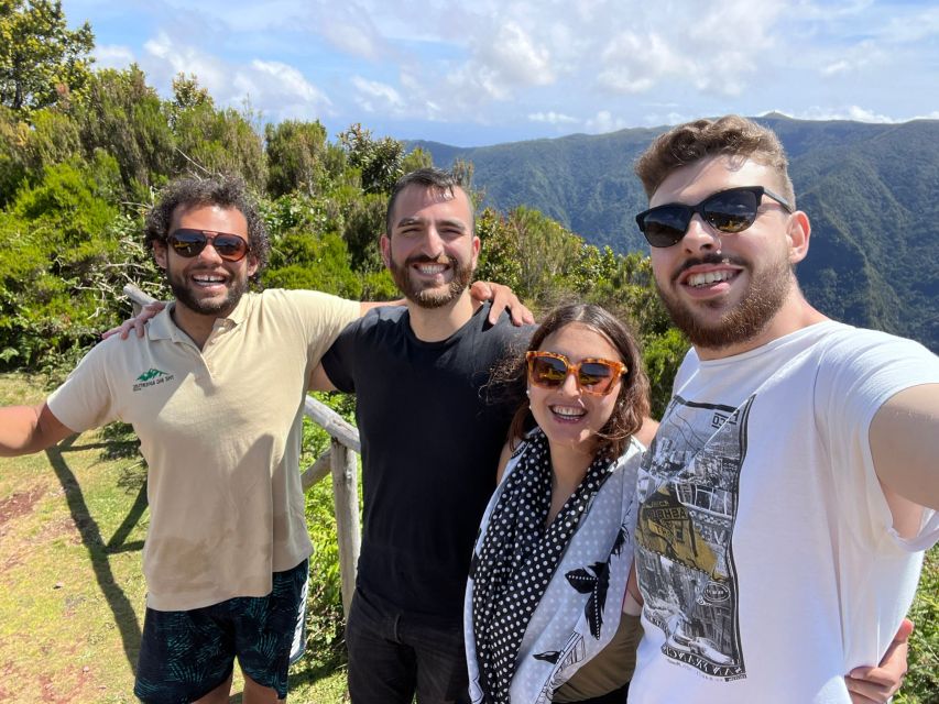 Madeira: Full-Day Jeep Tour with Guide and Pickup - From the Skywalk at Cabo Girão to the Volcanic Pools of Porto Moniz
