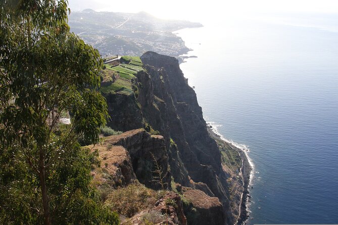 Madeira Full Day Tour West and East Island Top Highlights Tour - São Jorge’s Panoramic View at Miradouro da Beira da Quinta