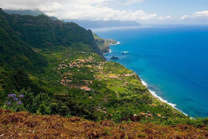 Madeira Northern Wonders Tour from Funchal - Visiting the Picturesque Village of Cabanas de São Jorge