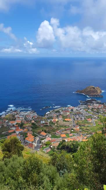 Madeira: Private Guided Tour with Electric Cars - Discovering the Natural Beauty: Fanal Forest and Cabo Girao