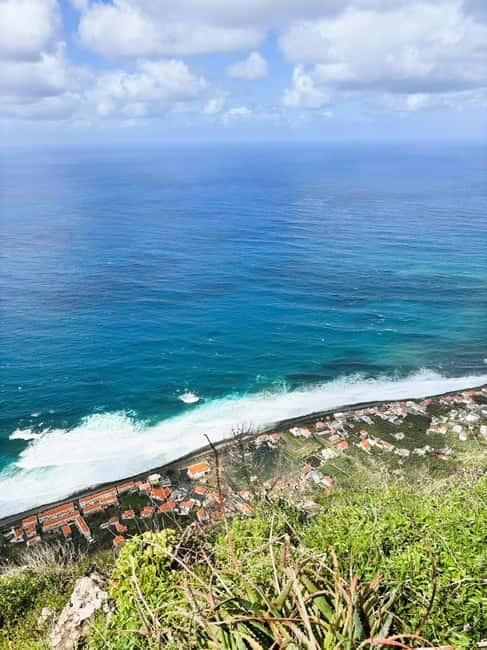 Madeira: South Madeira Private 4x4 Tour with Pickup - Pickup in Funchal and Initial Stop at Ponta Do Sol