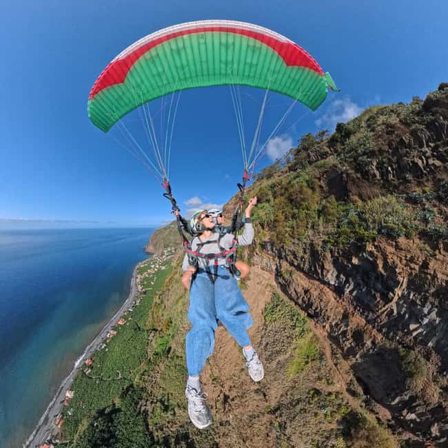 Madeira: Tandem Paragliding Flight - The Review Highlights: A Professional and Breathtaking Experience