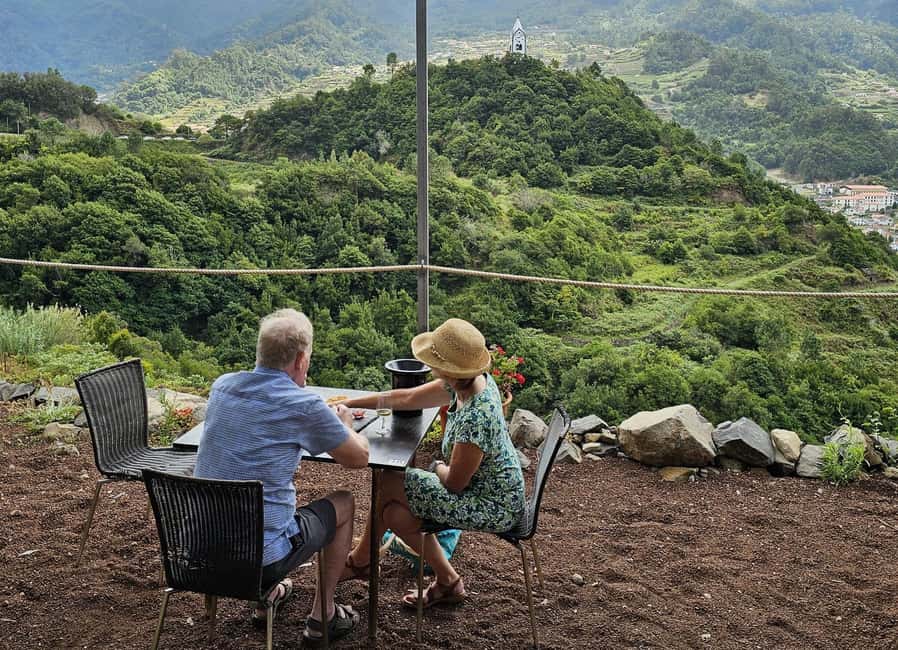 Madeira: Vineyard Tour w/ Wine Tasting & Skywalk - Scenic Vineyard Exploration with an Expert Guide