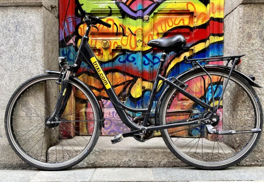 Madrid: City Highlights Private Bike Tour - Cultural Landmarks and Hidden Corners