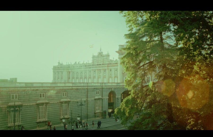 Madrid: City Tuk-Tuk Tour (3 hours) - Scenic Views and Photo Opportunities Along the Route