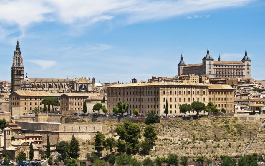 Madrid: Day Trip to Toledo with Walking Tour & Small Group - A Scenic Bus Ride to the Historic City