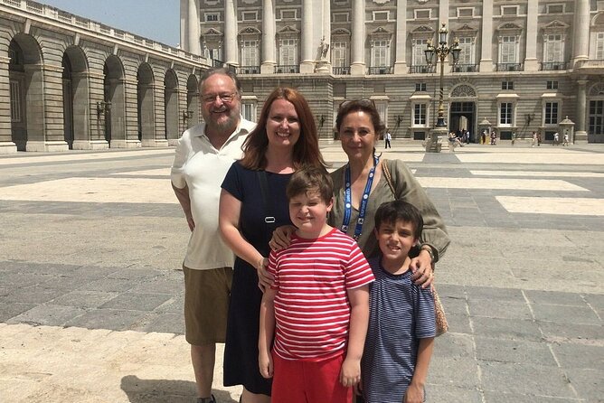 Madrid Discoveries Private Tour - Admiring the Iconic Puerta del Sol