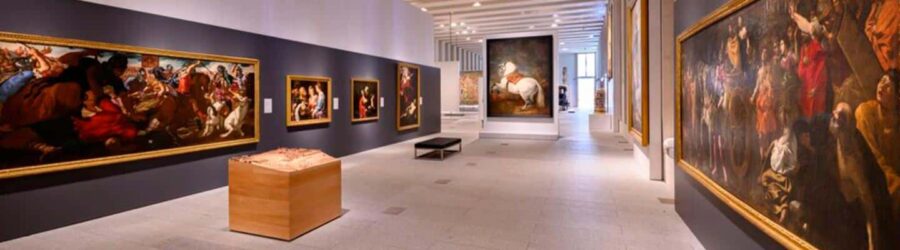 Madrid: Exclusive Skip-the-Line Tour of the Royal Collections Gallery (max. 8) - Exploring the Modern Architecture of the Royal Collections Gallery