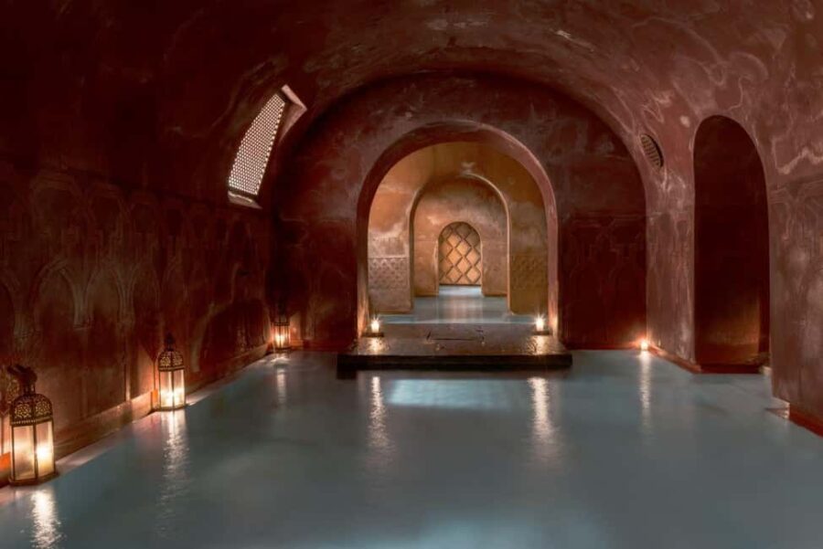 Madrid - Plaza Mayor: Bath and Relaxing Massage - The Historic Setting of Hammam Al Ándalus in Madrid