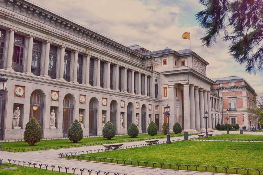 Madrid: Prado Museum and the Royal Palace Guided Tour - Inside the Prado Museum: Masterpieces and Highlights