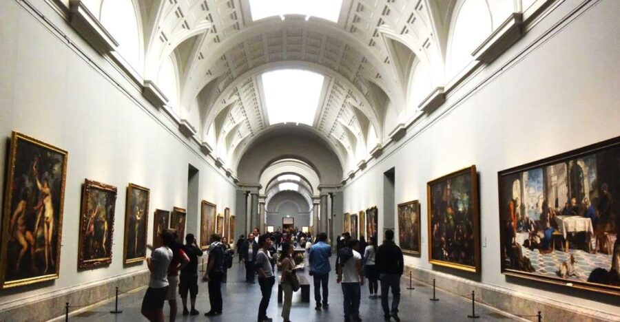 Madrid: Prado Museum & Royal Palace Private Tour w/ Tickets - Exploring the Royal Palace’s Highlights and Royal Living Spaces