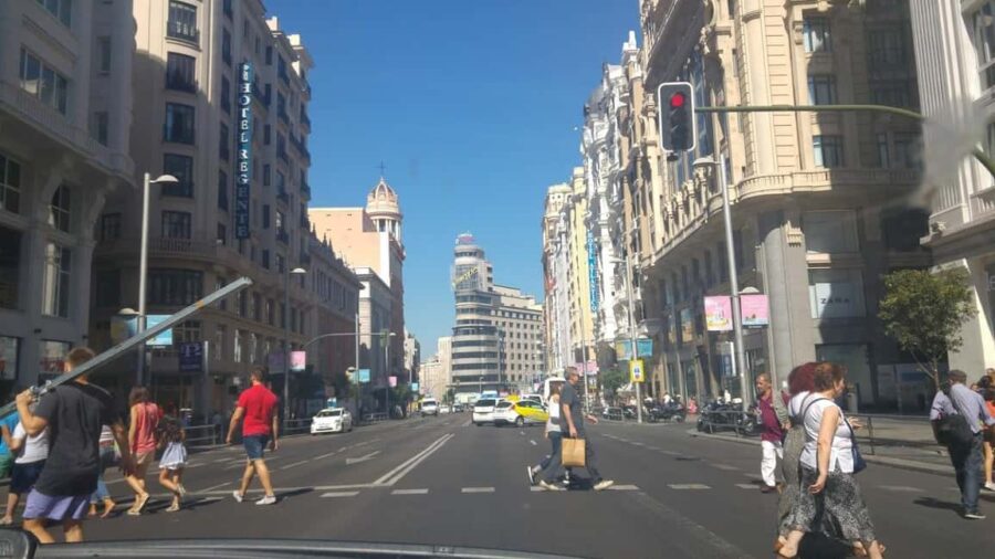 Madrid: Private City Panoramic Tour with Pickup - Passing by Madrids Most Famous Squares and Fountains