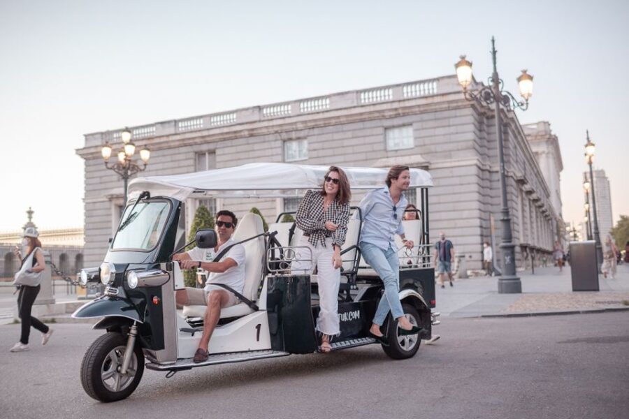 Madrid: Private City Tour by Eco Tuk Tuk - Duration Options and Route Flexibility